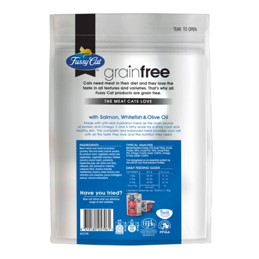 Beautiful view of Grain Free Fish And Chicken Cat Food With Salmon Oil